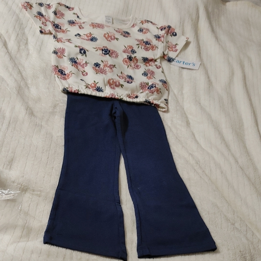 Floral Top and Navy Pants Set